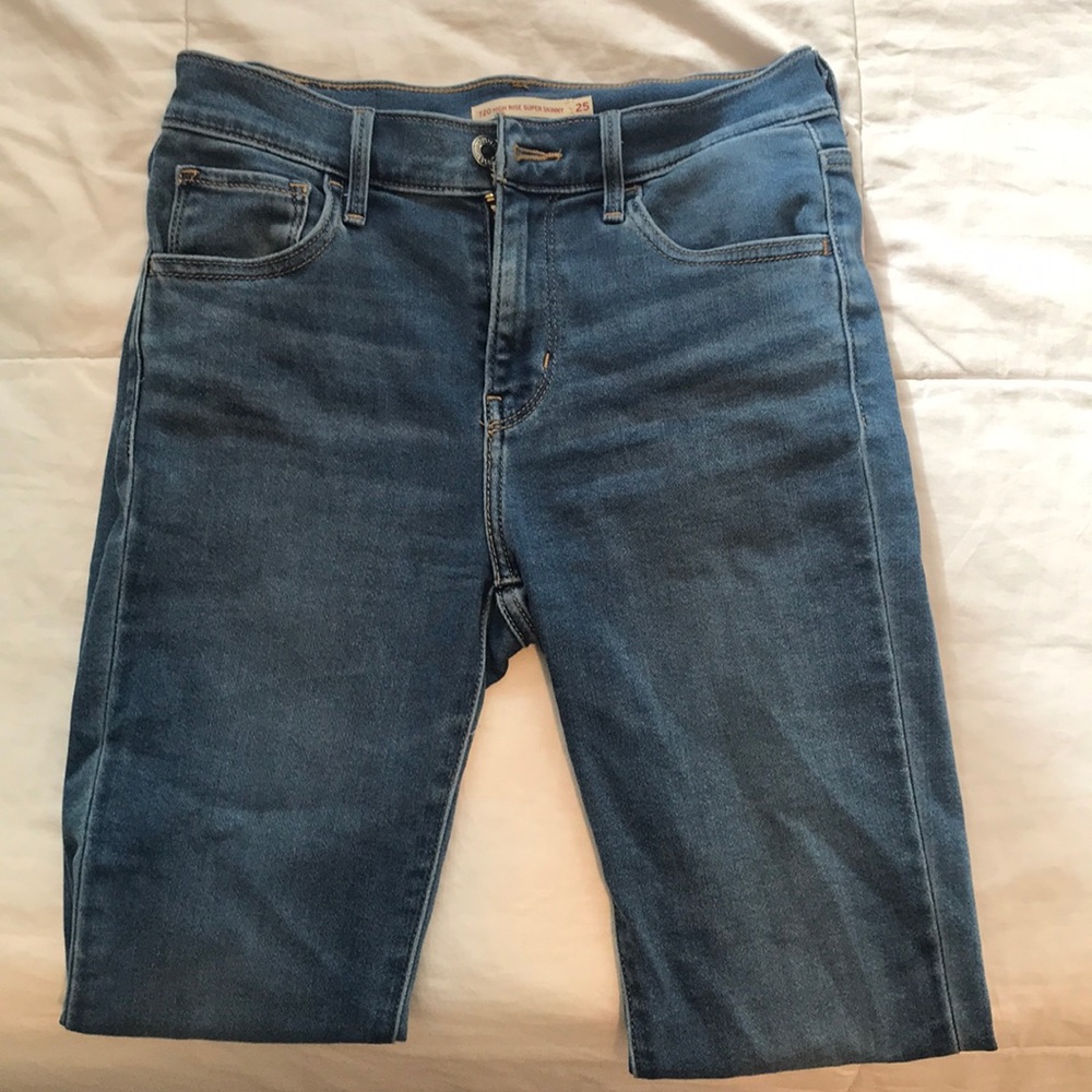 Levi Jean